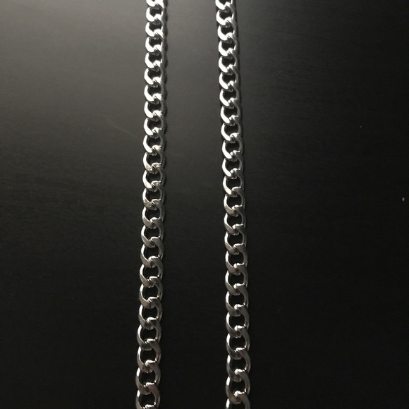 Silver Curb Chain - Picture 2 of 7